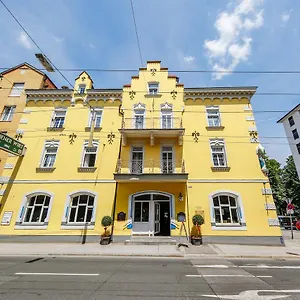 hotel-garni-lehenerhof.salzburghotels.net/