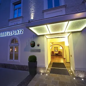 am-mirabellplatz.saalbachhinterglemmhotels.com/